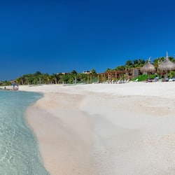 Private beach, white sand, free beach cabanas, sun-loungers