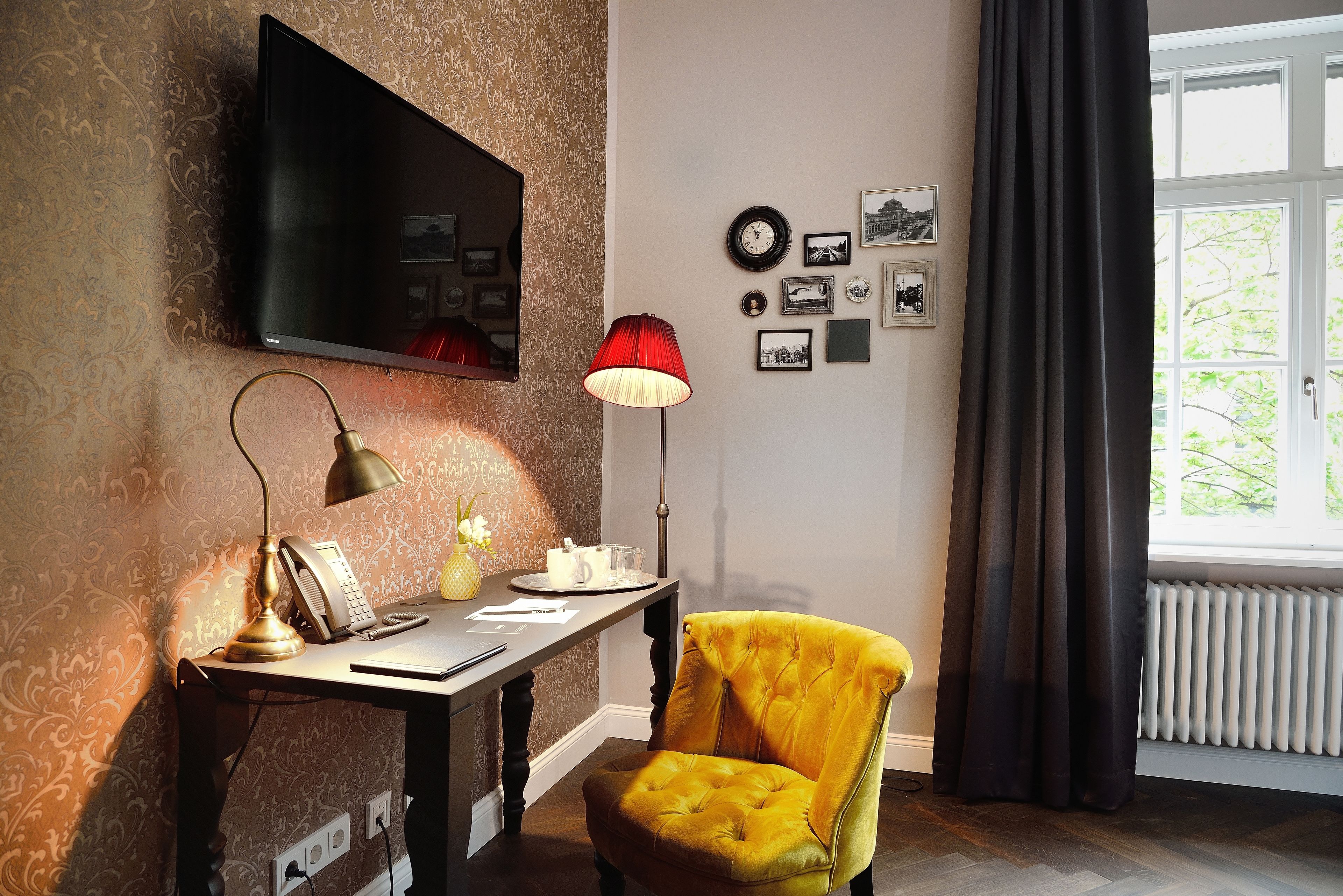 large room | living area | flat-screen tv