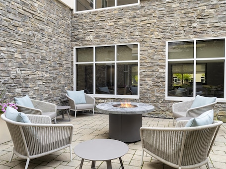 Terrace/patio. Homewood Suites by Hilton Akron Fairlawn, OH