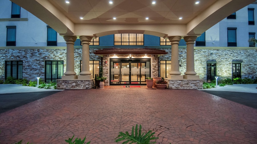 Hampton Inn & Suites Pensacola/I-10 Pine Forest Road