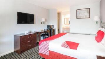 Desk, free WiFi, bed sheets