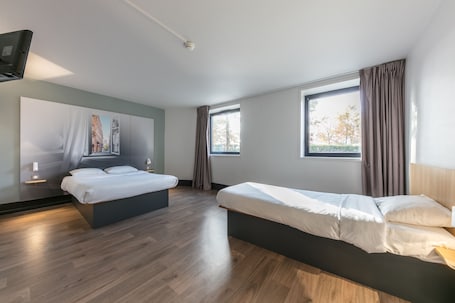 B&B HOTEL Toulouse Centre Canal du Midi