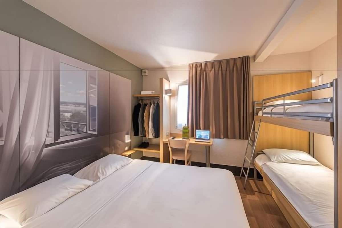 Ropa de cama de alta calidad, escritorio, sistema de insonorización