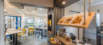 B&B HOTEL Blois Sud Vineuil