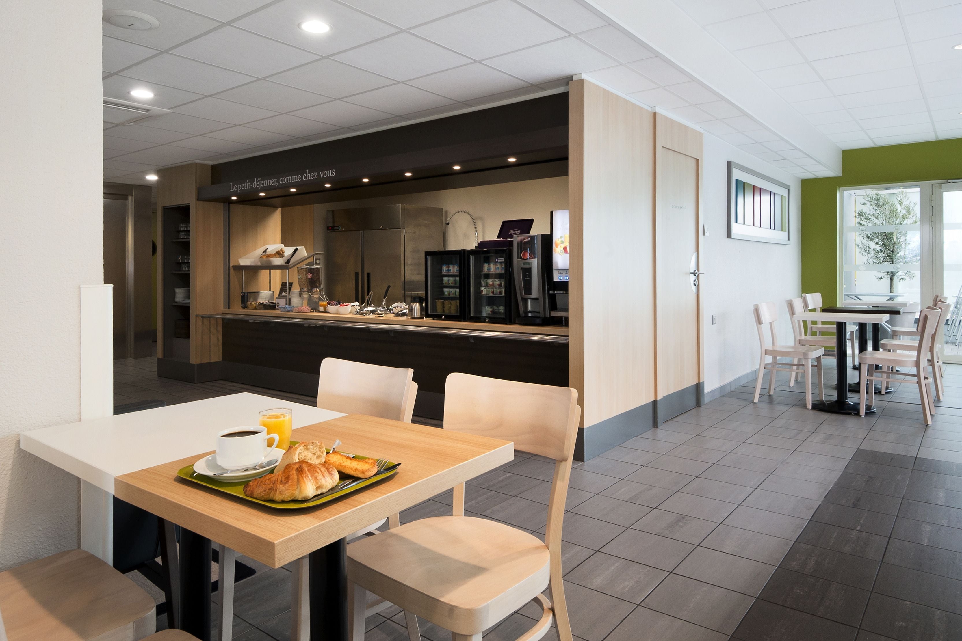 Photo - B&B HOTEL Lyon Sud Etats-Unis