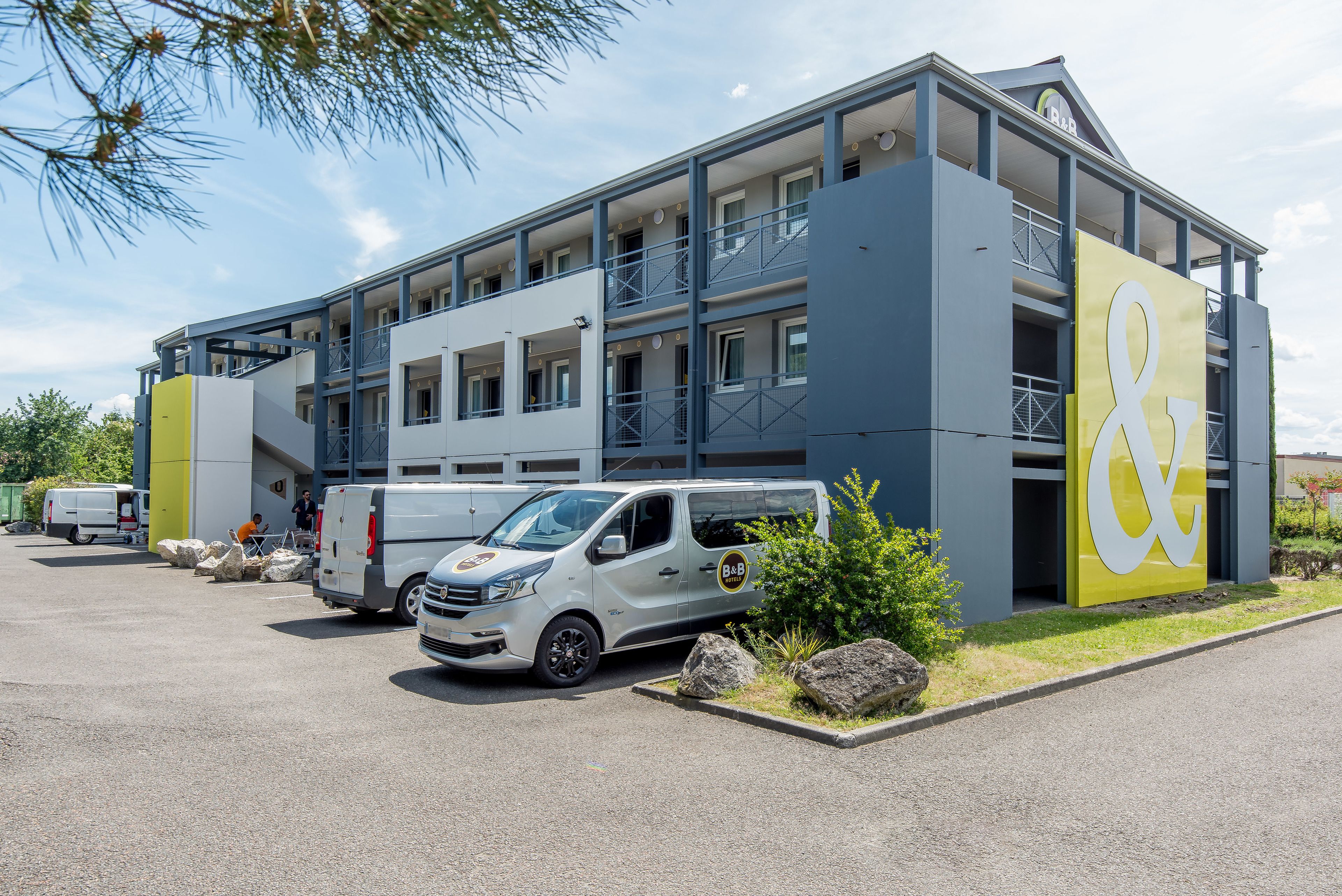 Foto - B&B HOTEL Bordeaux Mérignac Hôtel de Ville