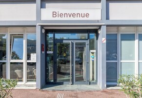 Entrée de l’hébergement