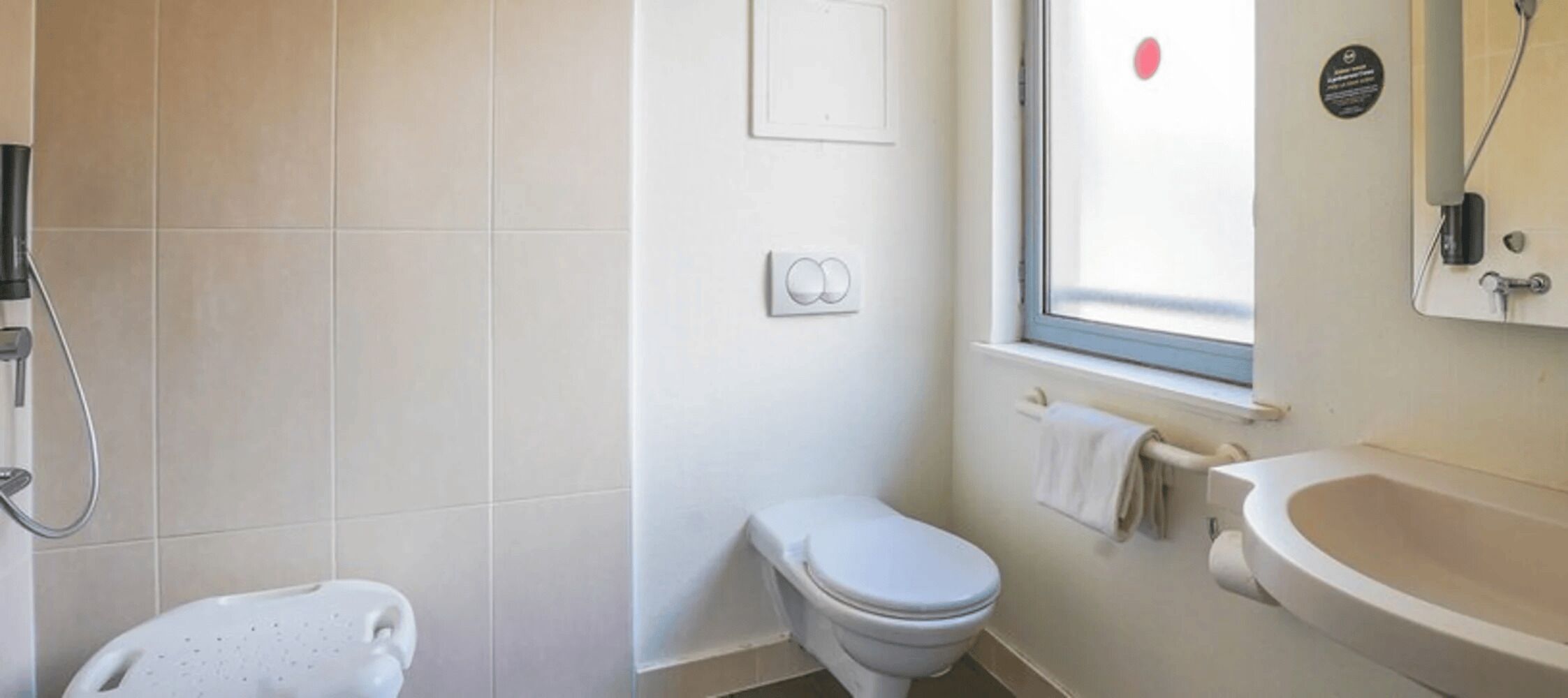 Photo - B&B HOTEL Marseille Centre La Joliette