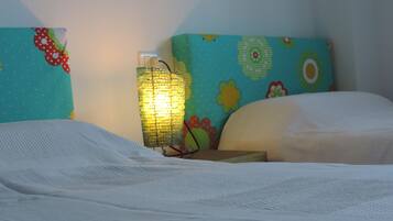 Apartamento, 2 habitaciones, patio | 1 dormitorio, colchones viscoelásticos, decoración individual