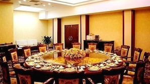 Unclassified image, 3 of 55, button - New Era Hotel (Shanxi Provincial Government) (Taiyuan)