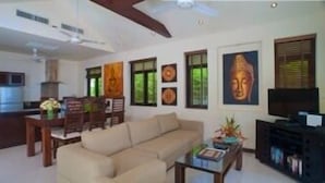 Unclassified image, 2 of 8, button - Villa Champagne (Koh Samui)