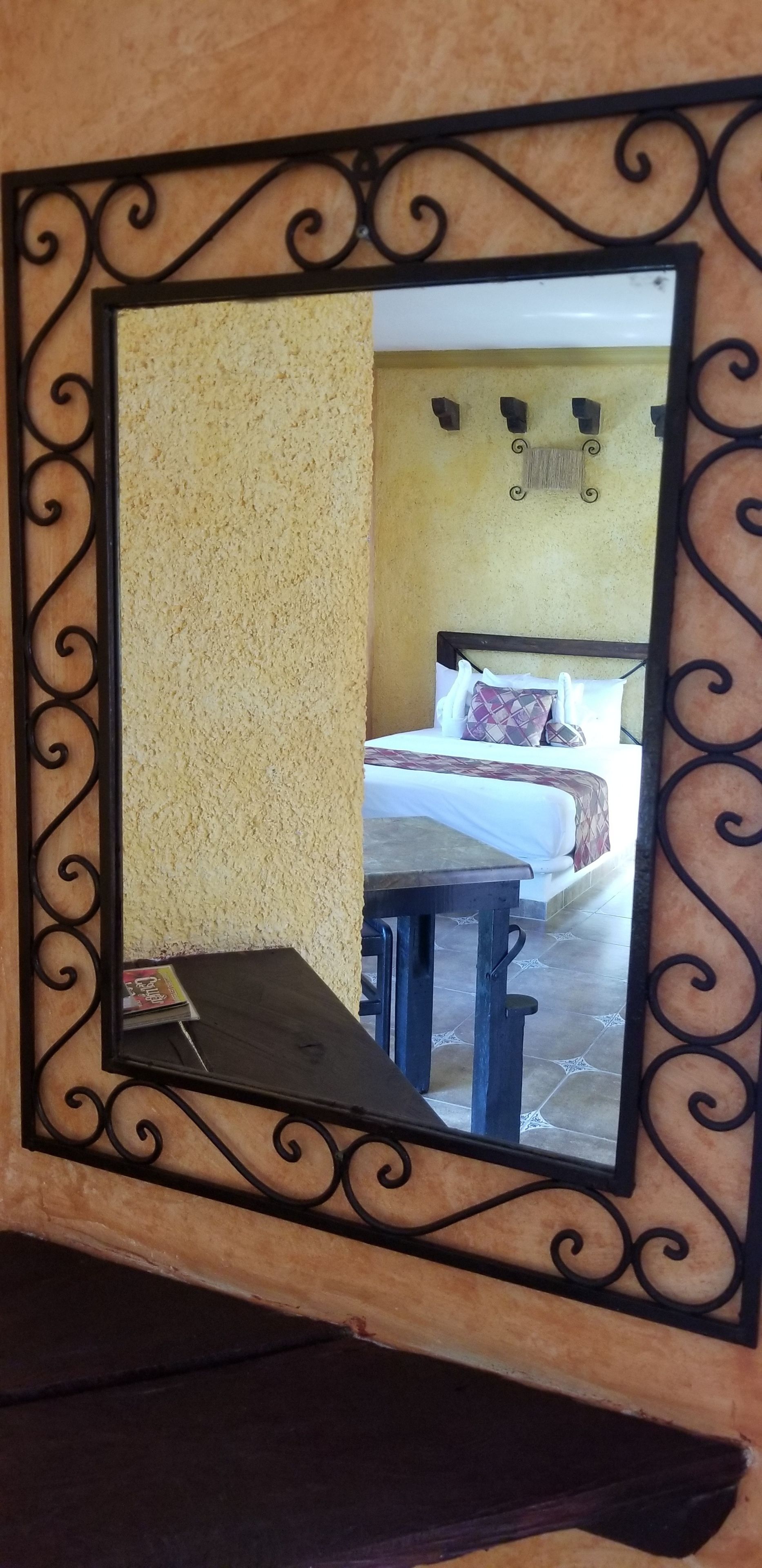 standard room | in-room safe, desk, free wifi