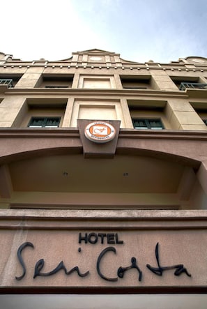 Exterior - Hotel Seri Costa (Malacca City)