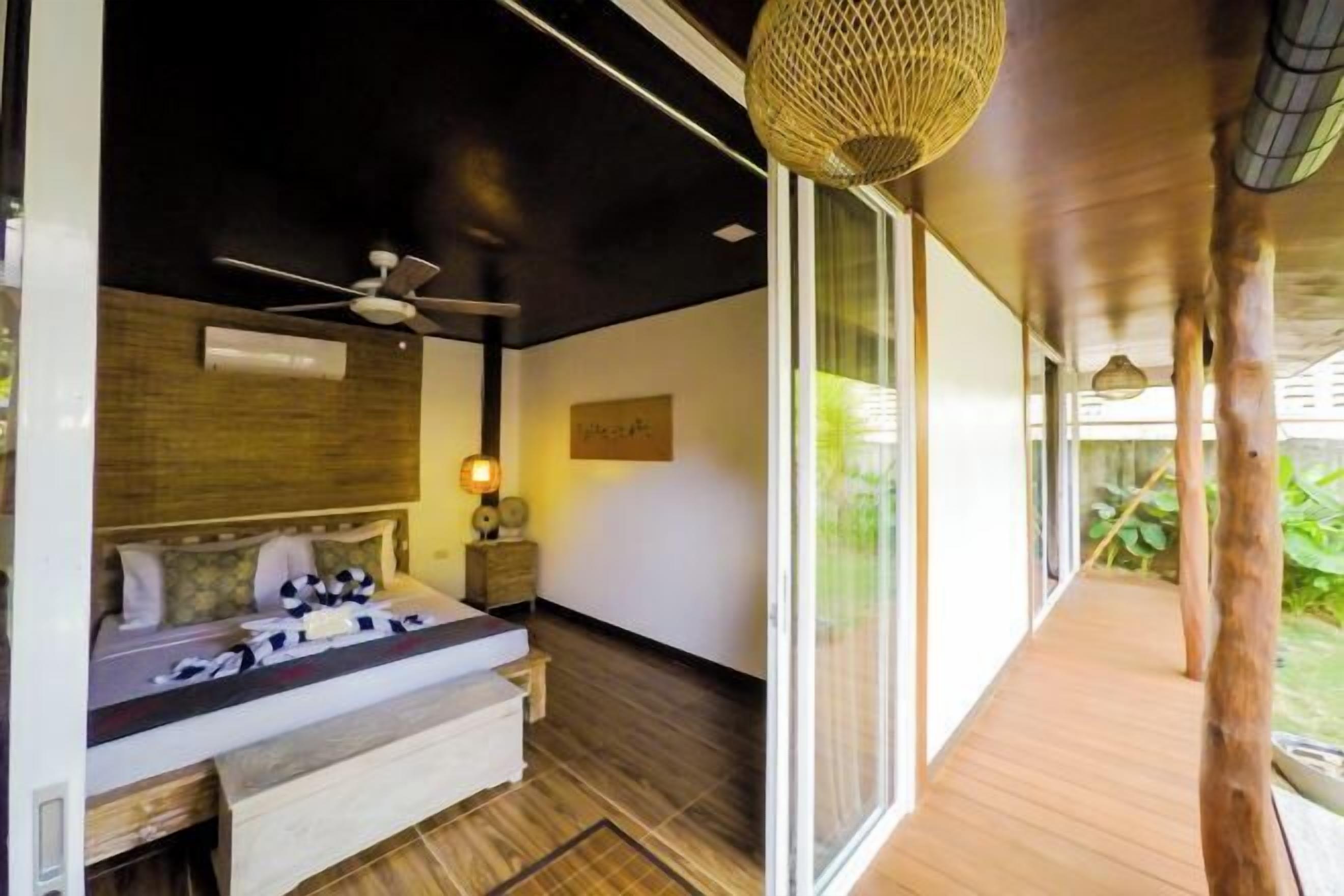 Cofres nos quartos, roupa de cama