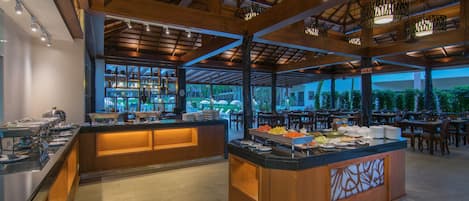 Breakfast, lunch, dinner served; Thai cuisine, pool views