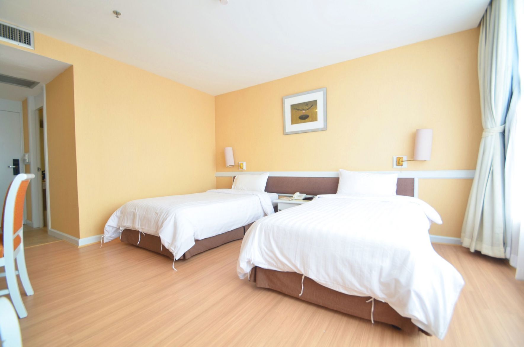 In-room safe, desk, blackout drapes, free WiFi