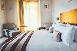 Habitacion Suite | Sábanas de algodón egipcio, ropa de cama de alta calidad y edredón 