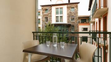 Studio, terras | Terras