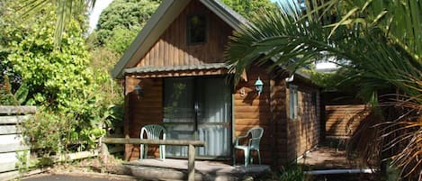 Studio | Premium bedding, rollaway beds, free WiFi