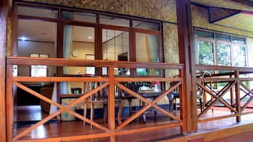 小型套房 (Bungalow) | 阳台景观