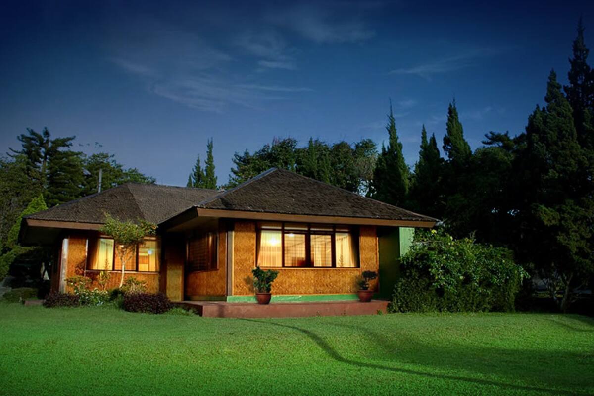 ห้องจูเนียร์สวีท (Bungalow) | เตียงเมมโมรีโฟม, มินิบาร์ฟรี, โต๊ะทำงาน, ผ้าม่านกันแสง