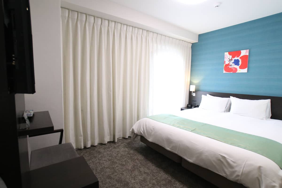 Kamer, 1 kingsize bed | Een kluis op de kamer, een strijkplank/strijkijzer, gratis wifi
