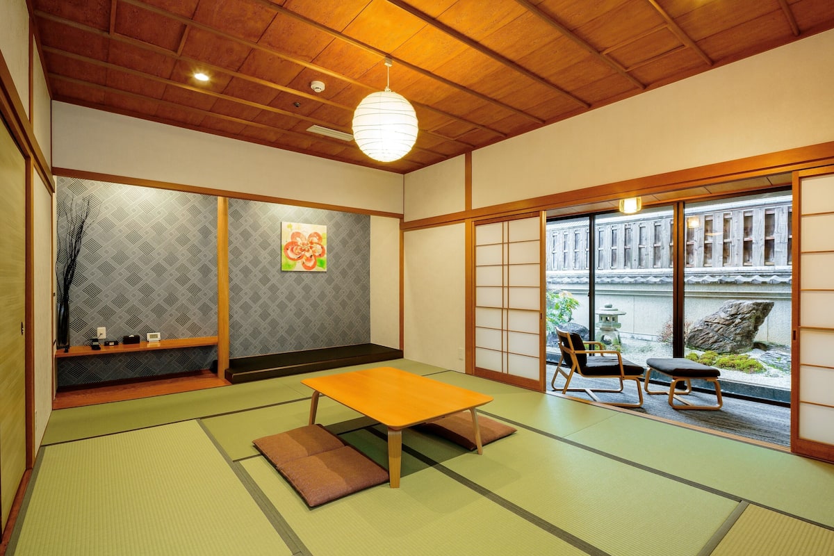 트래디셔널룸 (Japanese Style Room with Small Garden) | 객실 내 금고, 다리미/다리미판, 무료 WiFi, 침대 시트