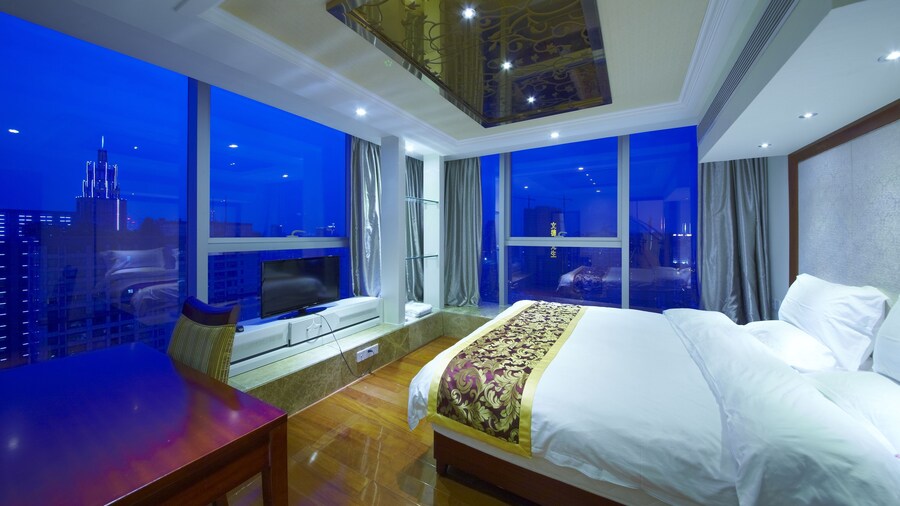 Louidon Mega Apartment of Kam Rueng Plaza/Sunshine