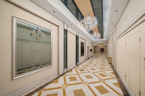 Exterior - Louidon Mega Duplex Apartment - Beijing Rd (Guangzhou)
