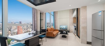 Louidon Mega Duplex Apartment - Beijing Rd
