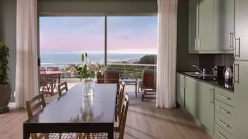 Luxe penthouse | Uitzicht vanuit de kamer