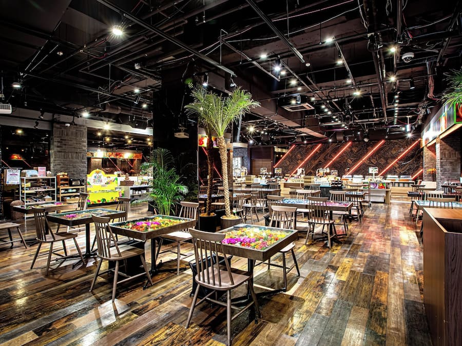 تقديم الإفطار والعشاء