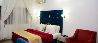 Jasmines Place and Suites