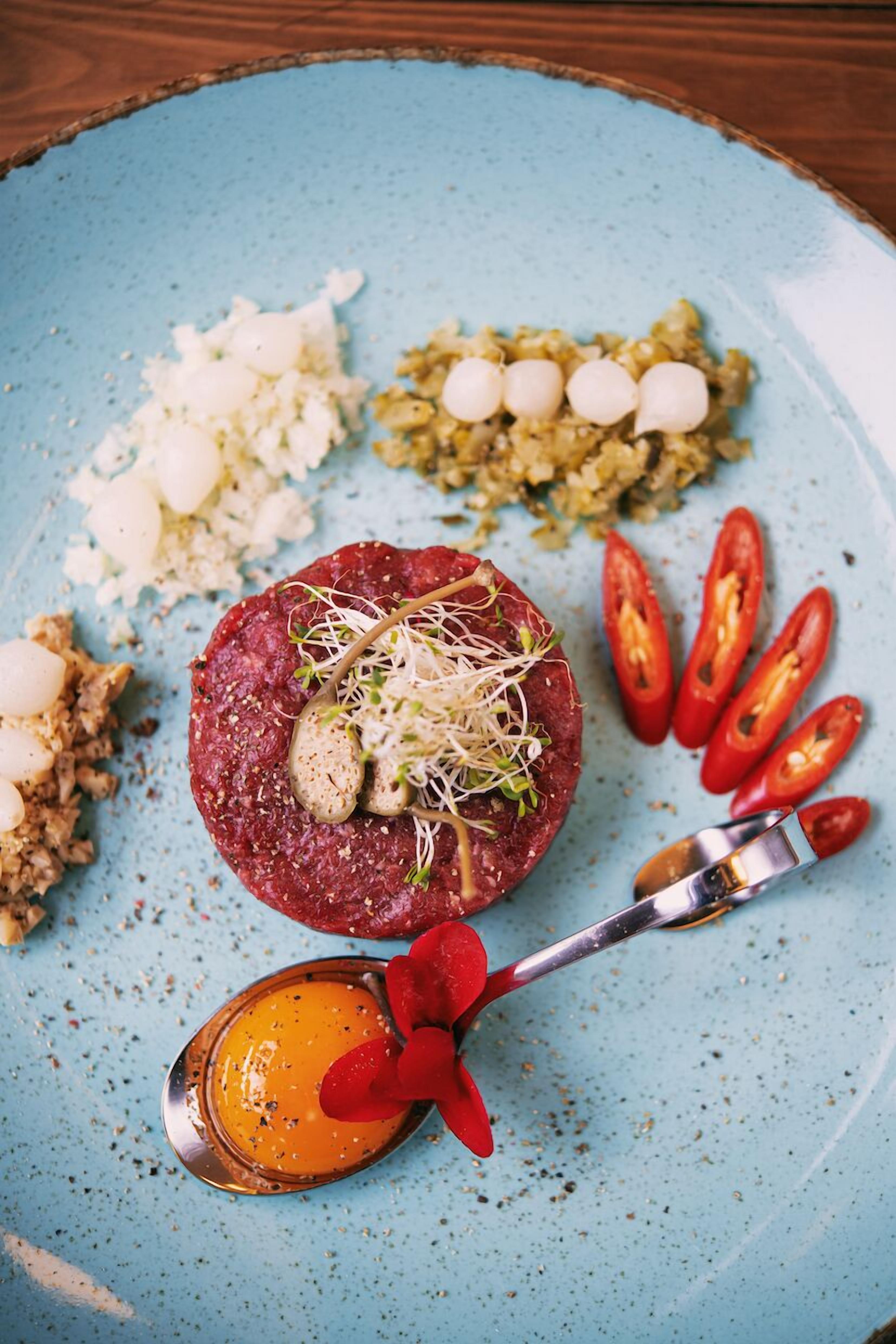 breakfast, lunch served; mediterranean cuisine, al fresco dining