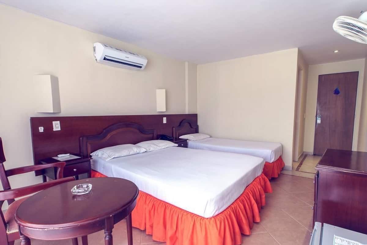Double Room | Free WiFi