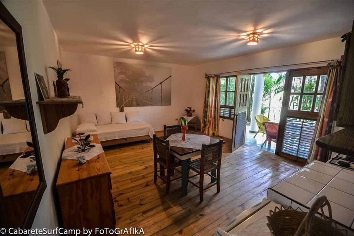 Apartment, 1 Bedroom | Living room