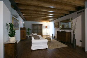 Zona de estar del vestíbulo