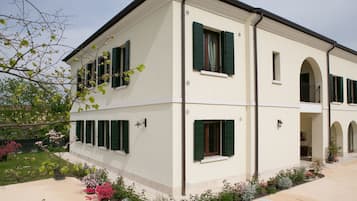 Fachada da propriedade