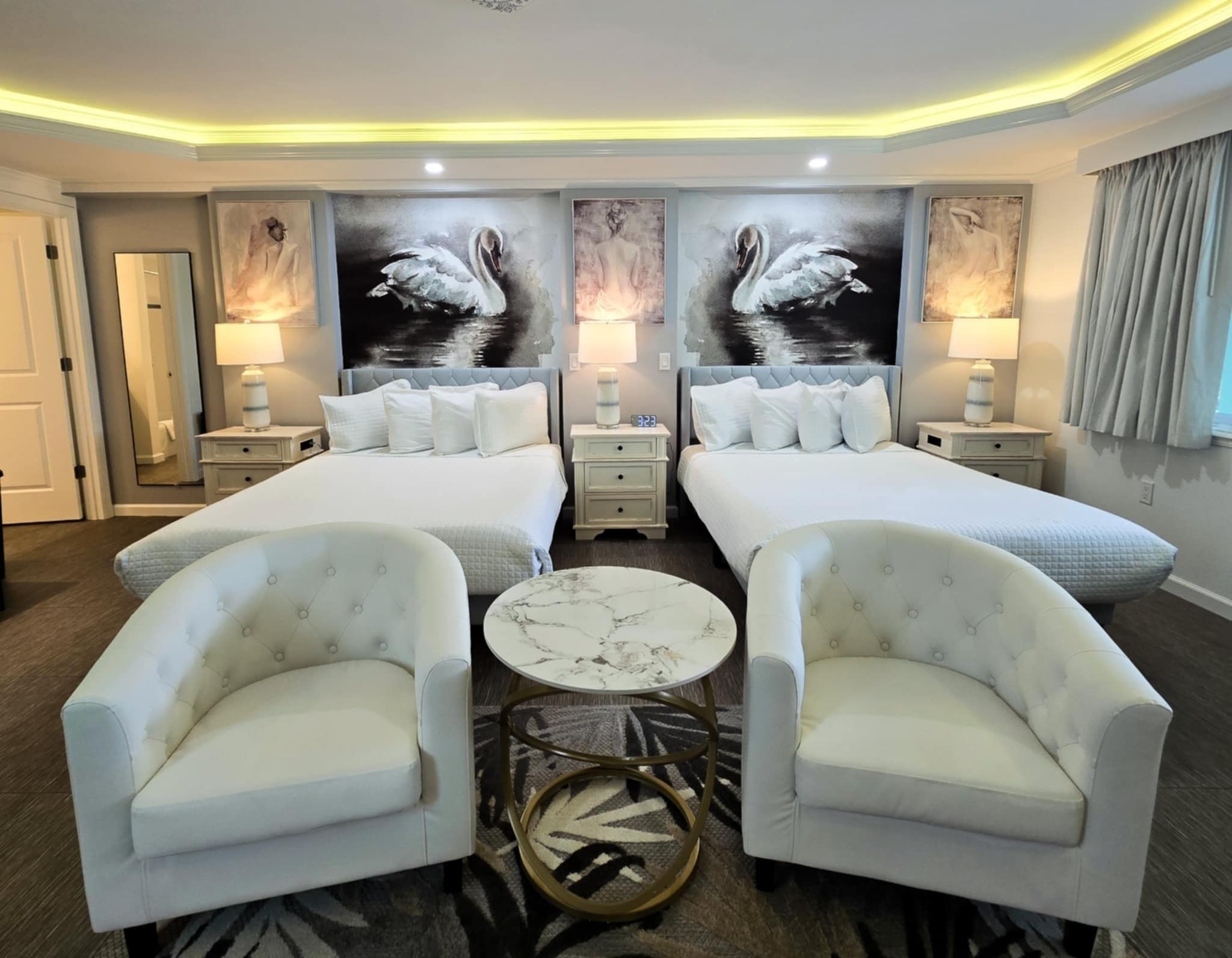 Estudio Deluxe | Decoración personalizada y muebles diferentes 