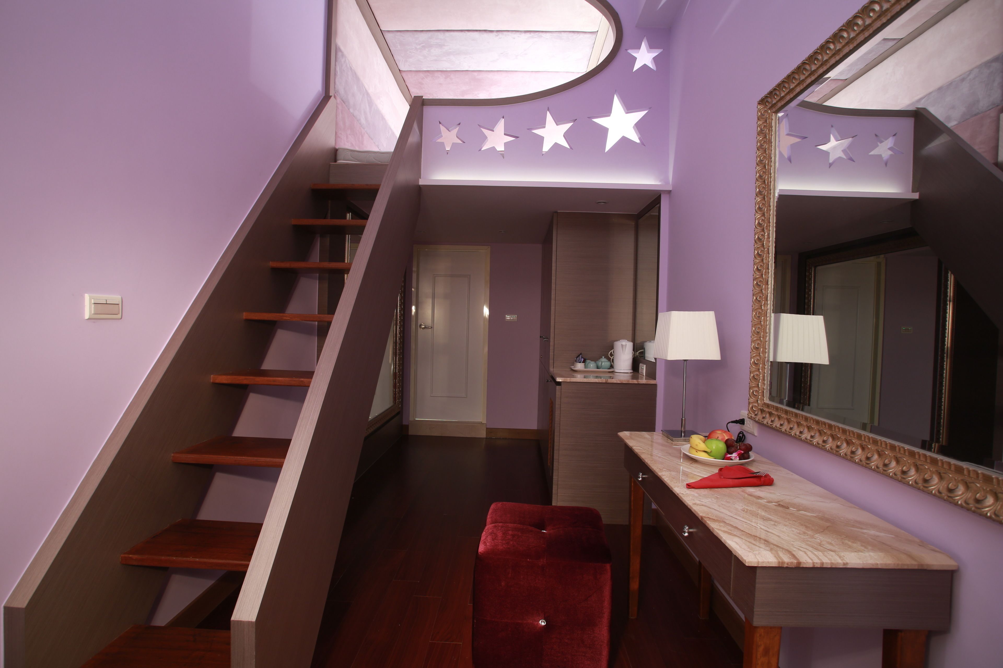 premium bedding, down duvets, in-room safe, individually decorated