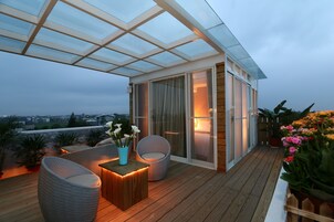 浪漫套房, 1 间卧室, 外廊 | 客房景观