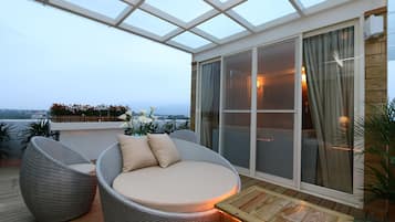 Romantische Suite, 1 Schlafzimmer, Veranda | Terrasse/Patio