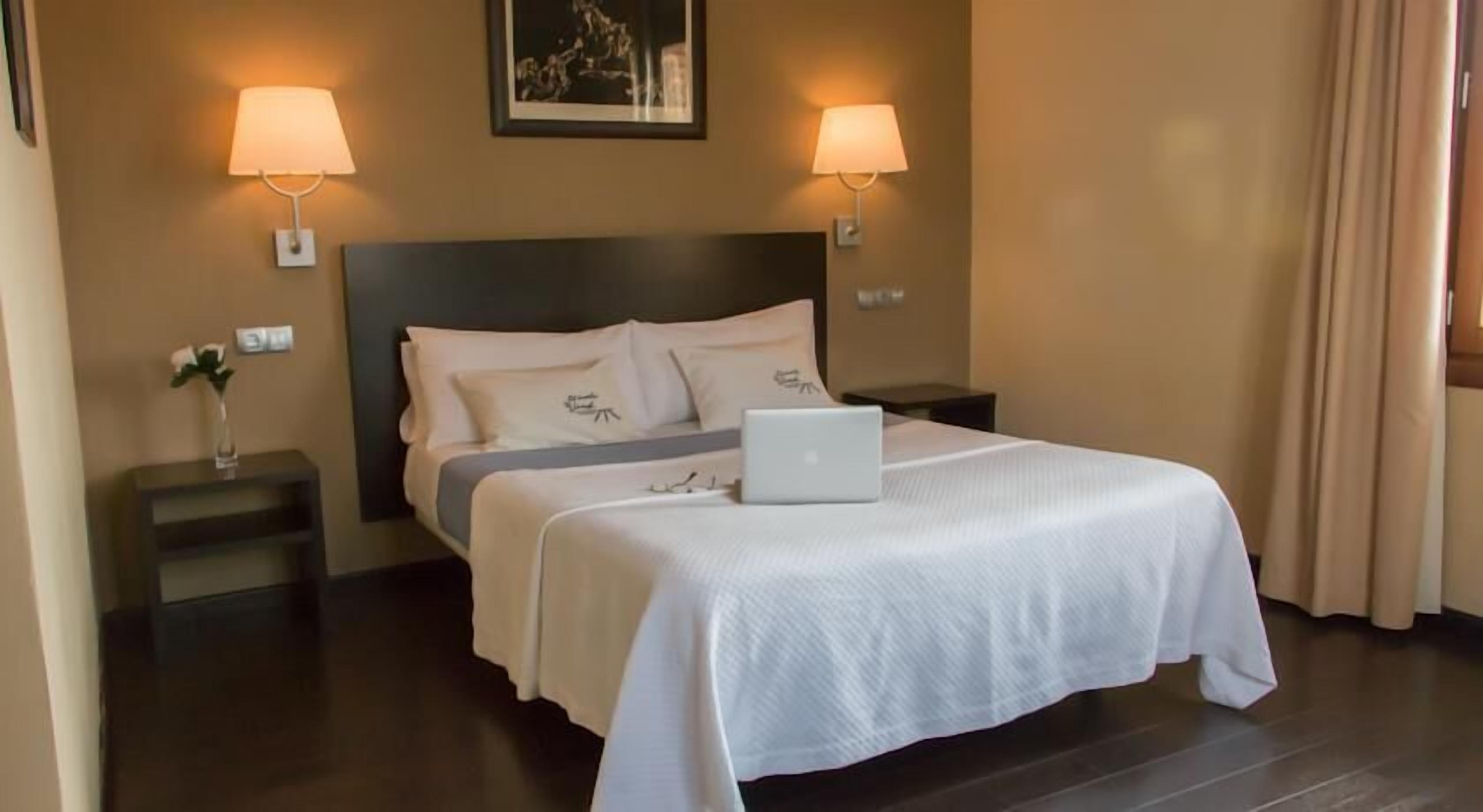 double room | individually decorated, desk, blackout curtains, soundproofing