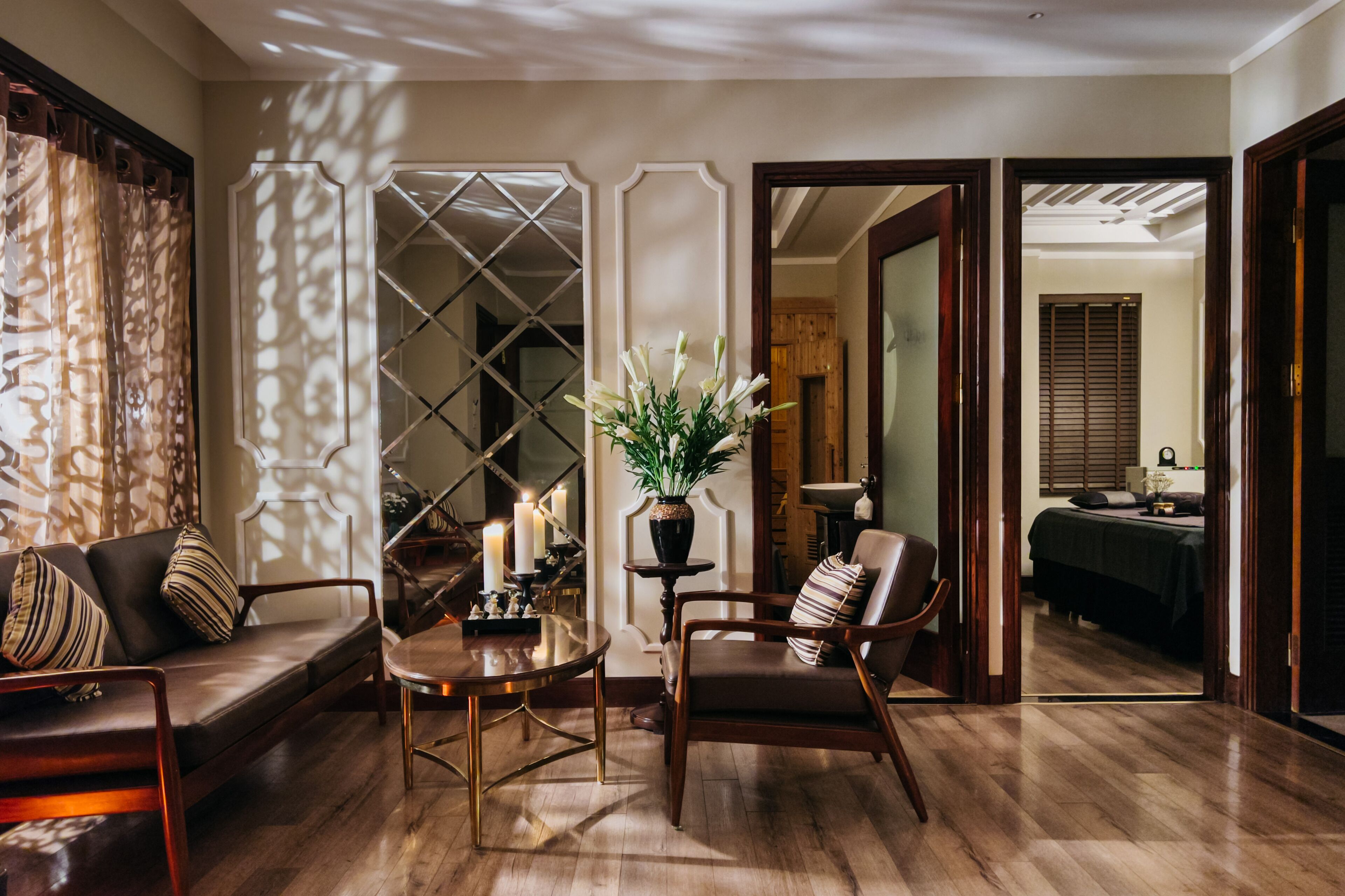 couples treatment room(s), sauna, steam room, body treatments