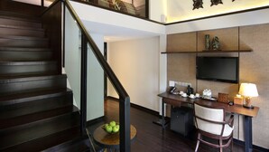Living area - Hotel Clover 33 Jalan Sultan (Singapore)