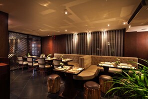 Café - Hotel Clover 33 Jalan Sultan (Singapore)