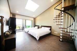 Family Duplex - Sea View (Jeju City)