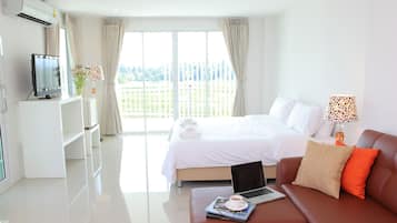 デラックス ルーム | デスク、WiFi (無料)、ベッドシーツ