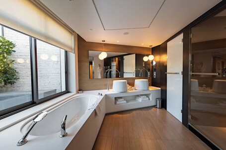 Le Cinq Codet - Image 6
