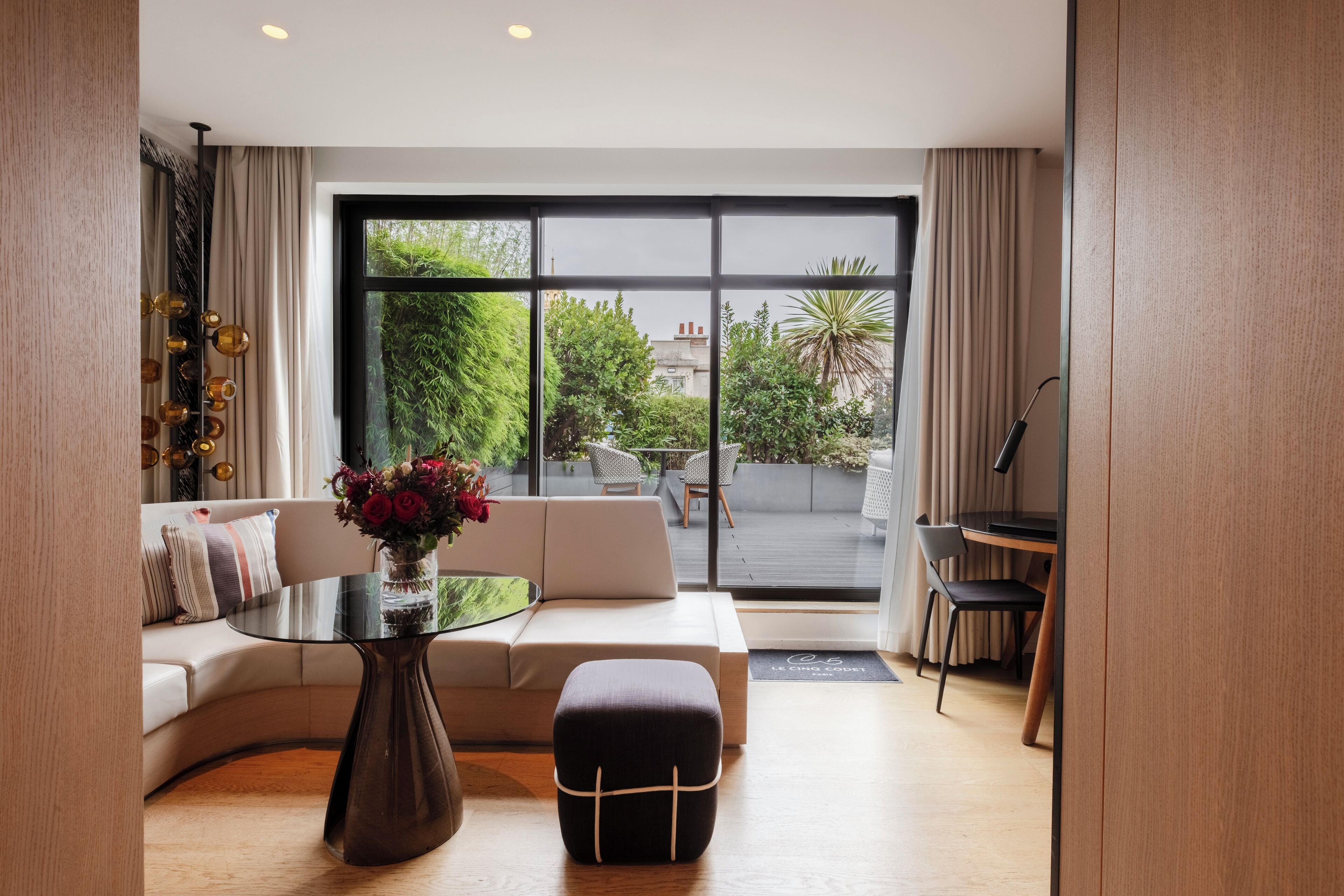 Suite, spabadekar | Allergitestet sengetøy, dundyner, safe på rommet og blendingsgardiner